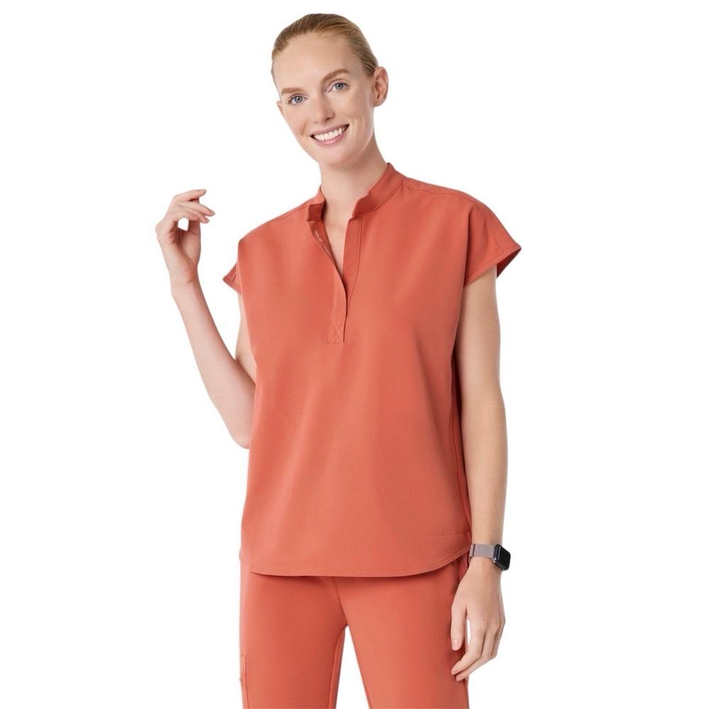 FIGS Rafaela Oversized Scrub Top Spiced Cider Relaxed Fit Medical Uniform Sz M